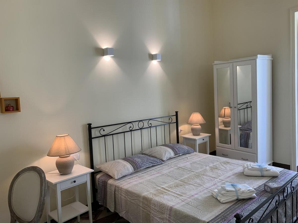 Bed and Breakfast Piazza Fontana Luxury Галатина Экстерьер фото