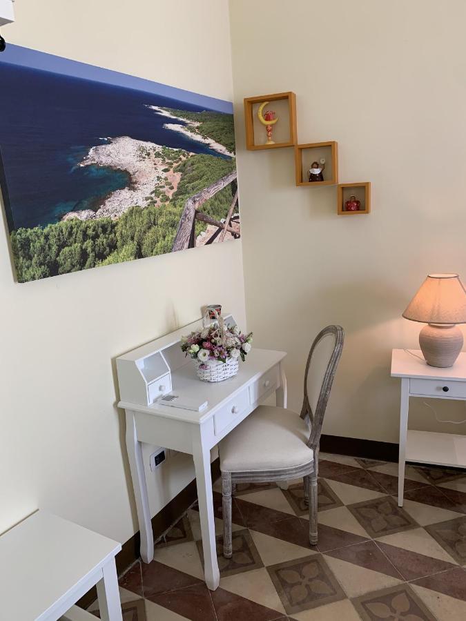 Bed and Breakfast Piazza Fontana Luxury Галатина Экстерьер фото