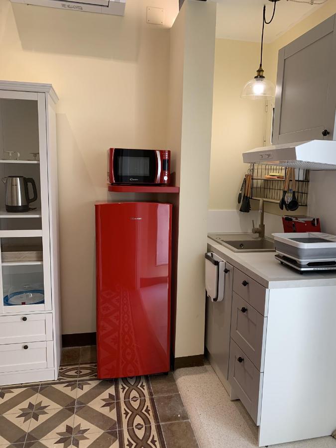 Bed and Breakfast Piazza Fontana Luxury Галатина Экстерьер фото