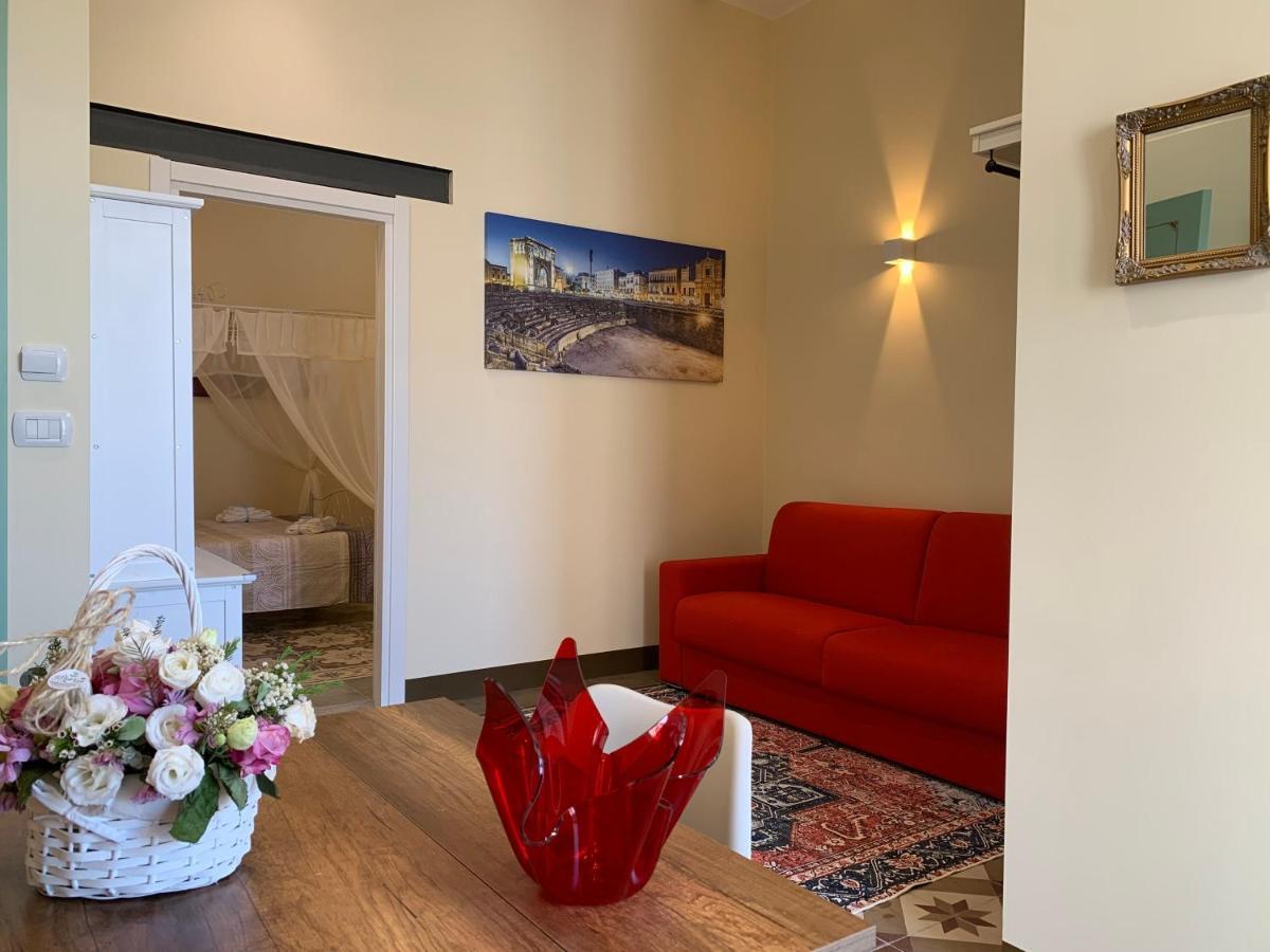 Bed and Breakfast Piazza Fontana Luxury Галатина Экстерьер фото